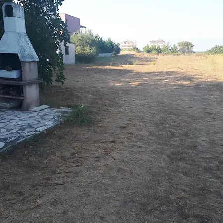 Apartamento With Parking Space Zaton, Zadar - 21578 Zaton (Zadar)